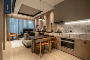 perbedaan serviced apartment dan apartemen biasa